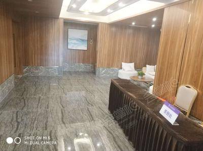 蓬客精品酒店（深圳北站店）会议室基础图库3